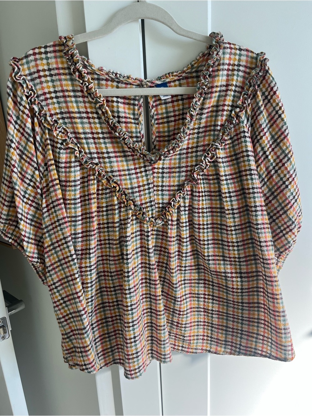Old Navy Multicolor Plaid Ruffle V-Neck Blouse